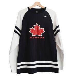 🍒 Nike Men's Black and White Canada Shirt Red Maple Leaf Front Logo Sz Small